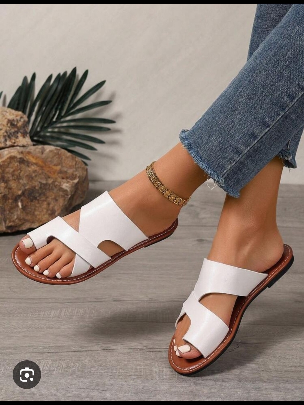 Women’s White Open Toe Slide Sandals with Crisscross Strap